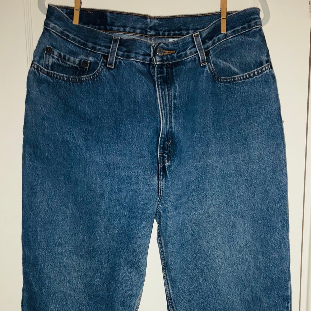 Authentic Levi’s - Picture 2 of 6